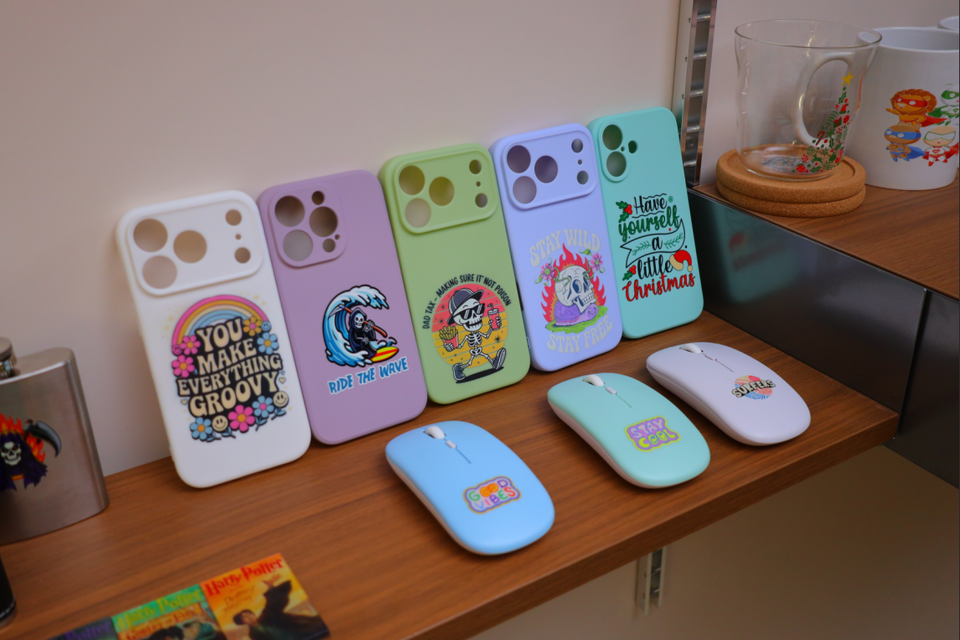 How to UV Print on Plastic: Material Selection, Adhesion, and Surface Treatment