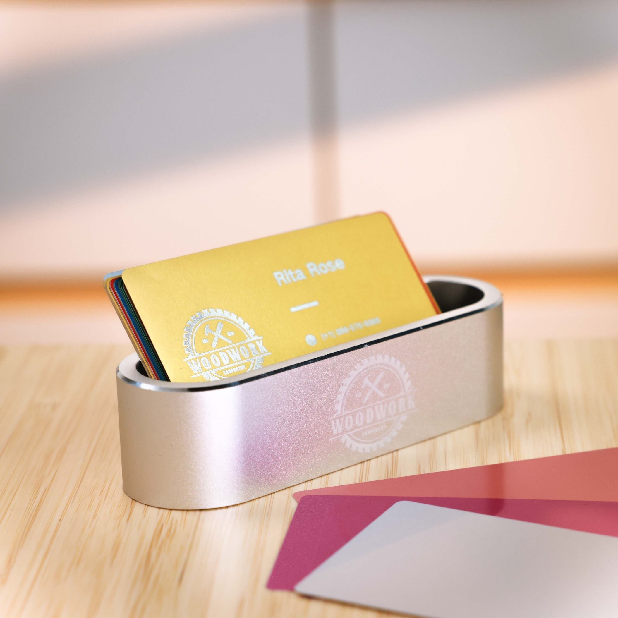 1 Pack Aluminum Alloy Business Card Box
